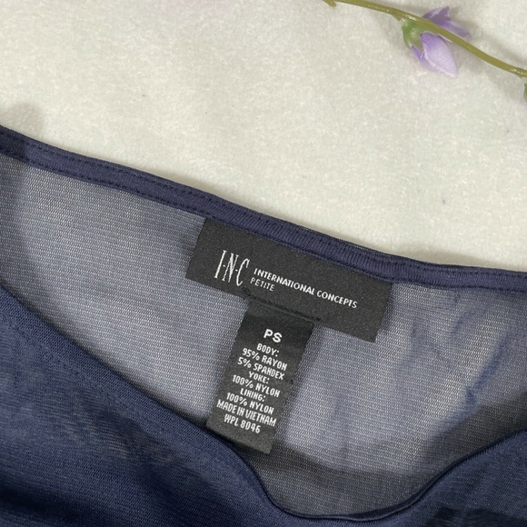 NEW INC International‎ Concepts [ Petite PS Small ] Keyhole Illusion Top - Picture 5 of 8